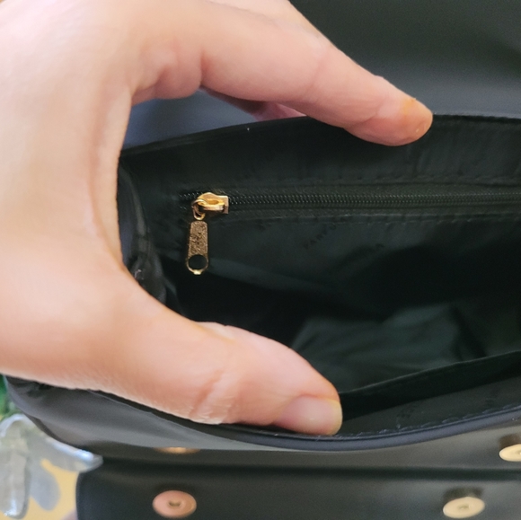 Versace cross body - Picture 4 of 14